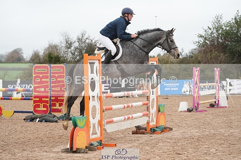 251109-104855-03473 - Cls 19 Snr 1.05m Open