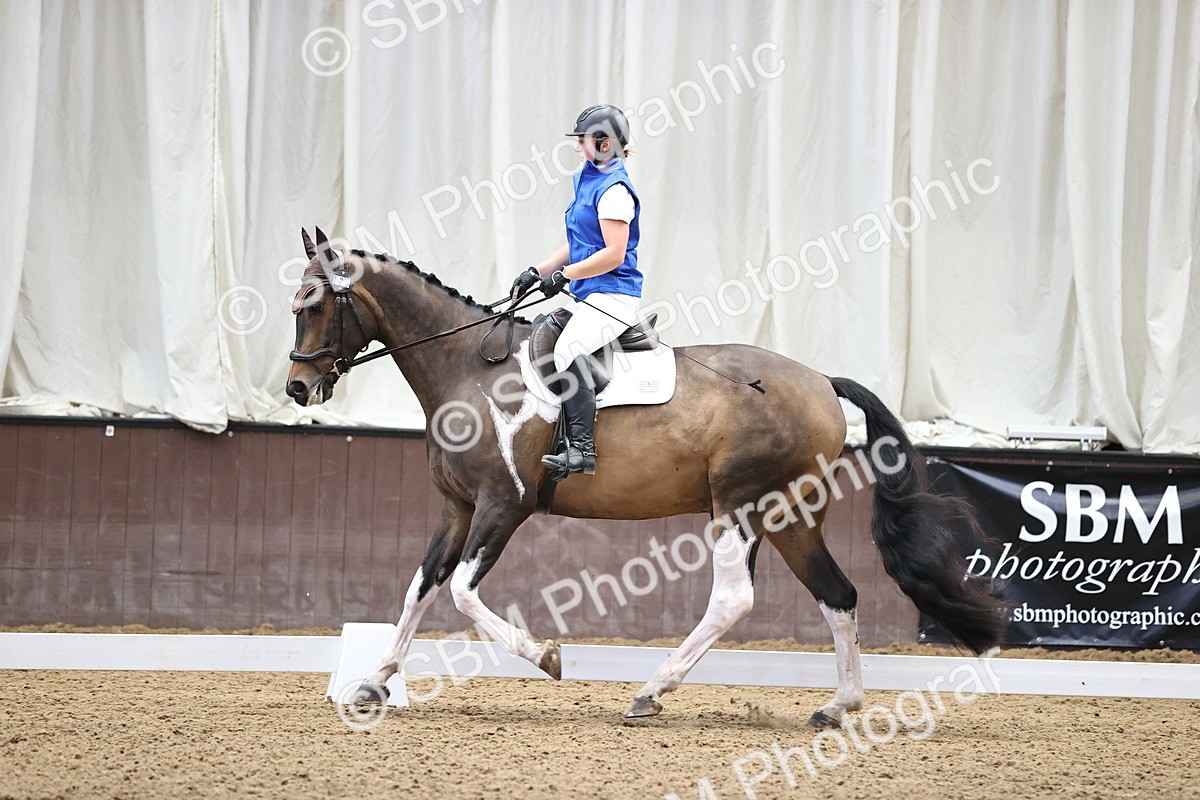 SBM_000500 - Novice 4 Warm Up