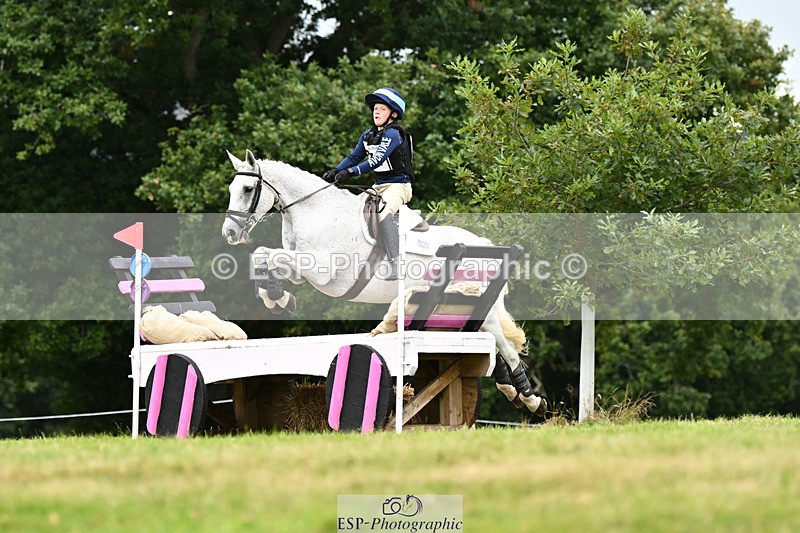 240825X-163212-37284 - 80cm XC 16.30 to 17.30