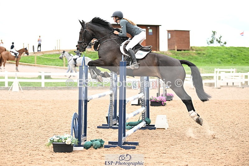 240802A-135024-04689 - Cls 25 1.05m Amateur Qualifier