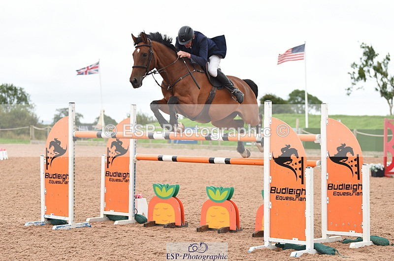 230812A-163008-10293 - Cls 38 Nat 1.40m Open