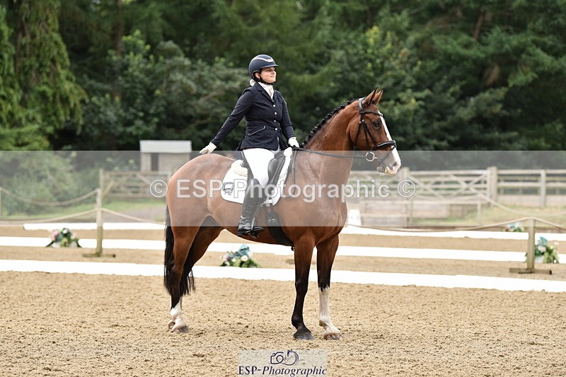 140109A-233316-08499 - 008-Bella.Balian-Beechwood.Joey