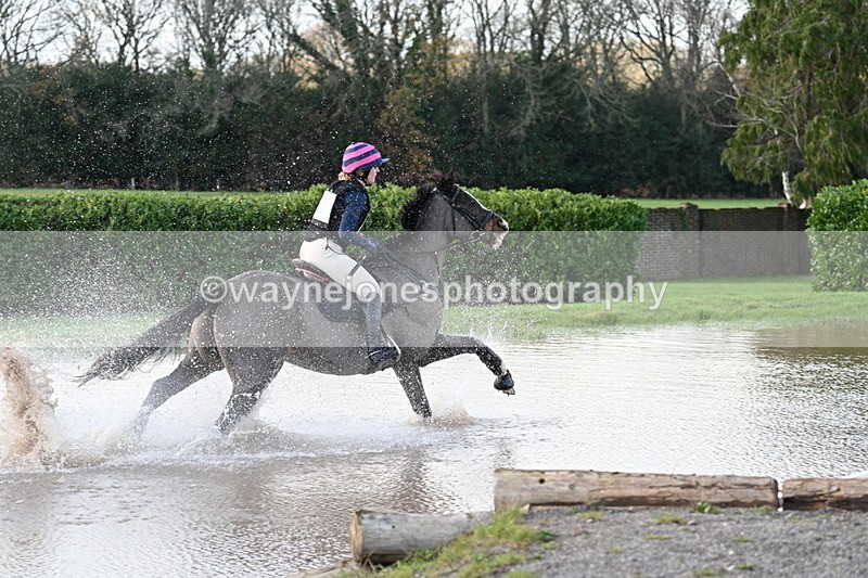 WJ7_9825 - Time 11:28 to 11:47