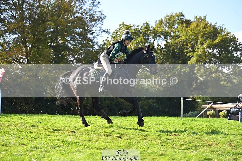 241026-131133-13488 - 421-Marie.Webber-BENNY'S.DOUBLE.DIAMOND