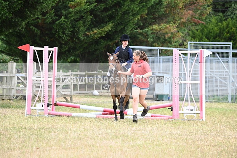 WJ6_9412 - Class 12 Minimus Jumping 45cm
