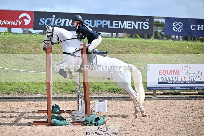 250831-132829-09938 - O-709-Cecilia.Behagg