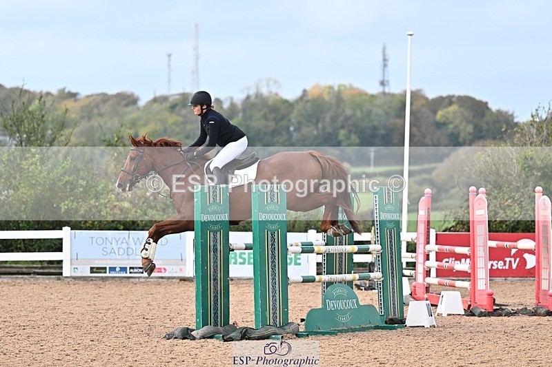 261014-125414-00512 - Cls  05 Snr Newcomers & 1.10m Open