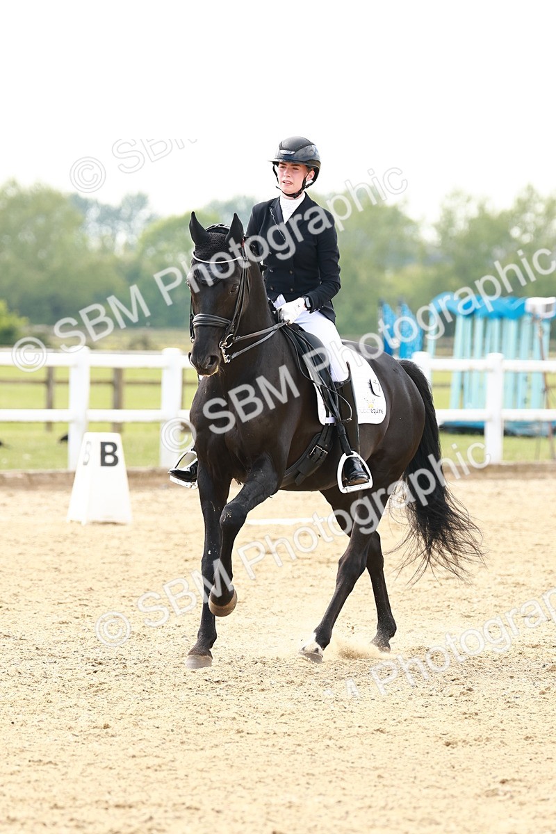 0B8A7092 - Class 12 - Medium 4