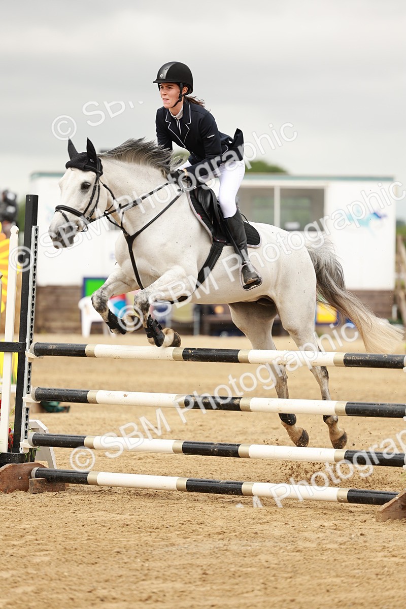 SBM_006680 - Class 2 - Senior Discovery - 1.00m Open