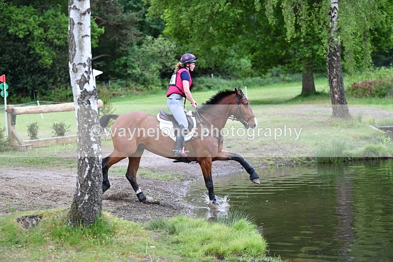 WJ5_5207 - Time 12:04 to 13:05