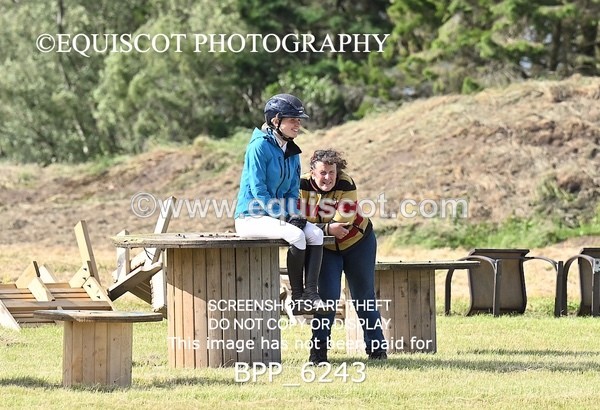 BPP_6243 - CLASS 11 THURS GFS Saddles Senior Newcomers/1.10m Open