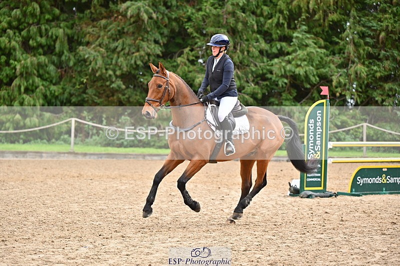 251026A-120256-24219 - E-386-Zara.Head