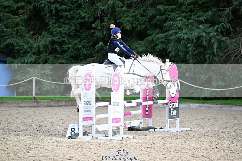 241117-102618-03120 - Cls 2 80-85cm 10.20 to 11.20