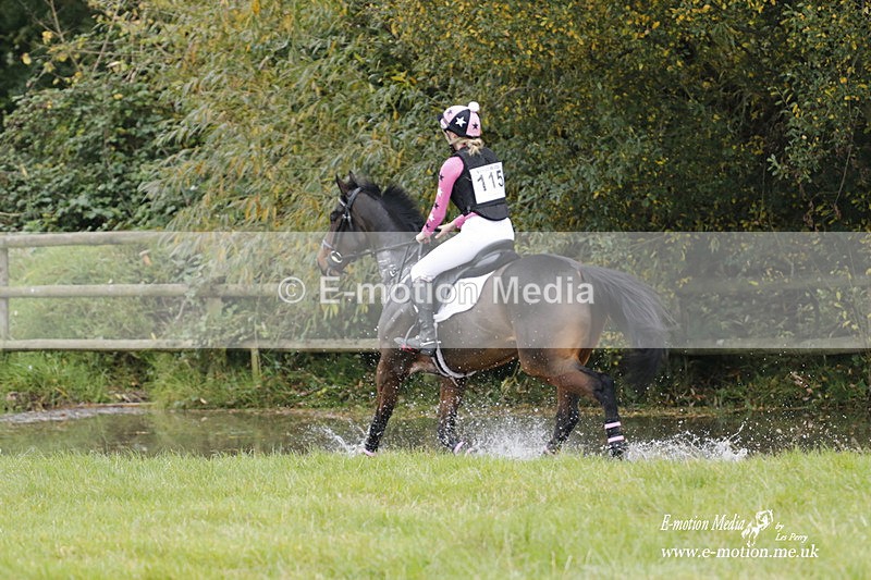  WWHT 171021 2291 - Novice Pairs (0.80m)  17/10/21