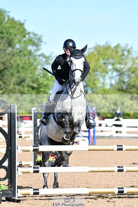 240913A-095922-03072 - Cls 20 Snr British Novice and 90cm Open