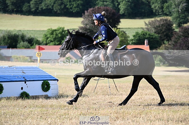 250803A-173024-18452 - S-858-Sue.Le.Moucheux-DUNGARVAN.FLYER