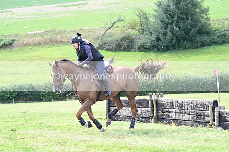 WJ7_6865 - Time 12:18 to 12:59