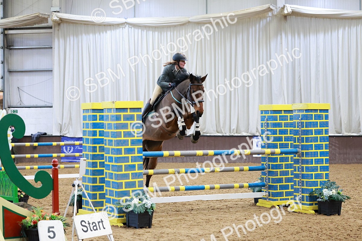 SBM_003588 - Class 11 - Senior Newcomers/ 1.10m Open