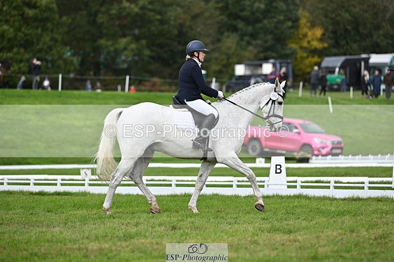 251024A-134259-12209 - D-364-Samantha.Holland