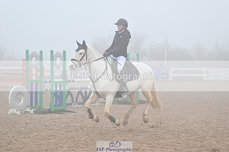 250208-122950-00583 - Cls 9 Pony Newcomers and 1m