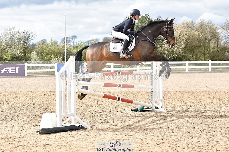 240403A-152938-00993 - Cls 5 Foxhunter and 1.20m Open