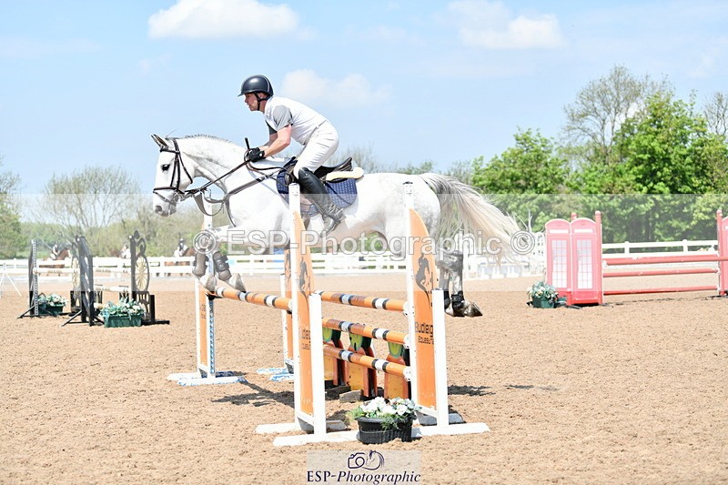 240512A-131034-18593 - Cls 41 Discovery and 1m Open