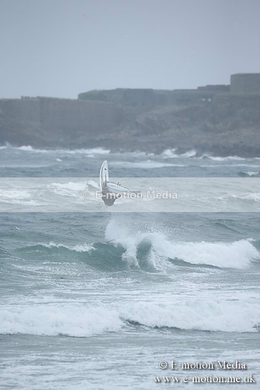 WS 150913-250 - Windsurfing