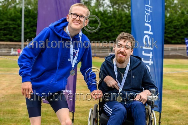 Sen25SAT-912824 - Medals