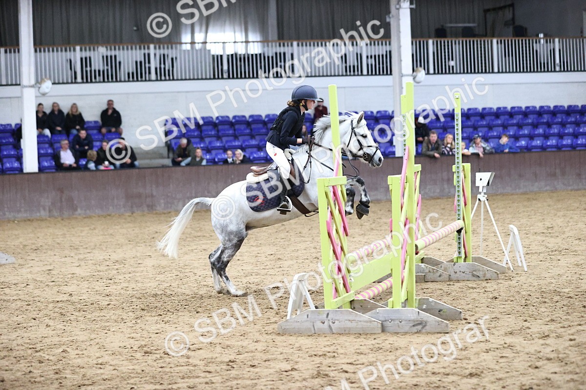 SBM_001465 - Class 5 - Henlow Veterinary Hospital 70cm