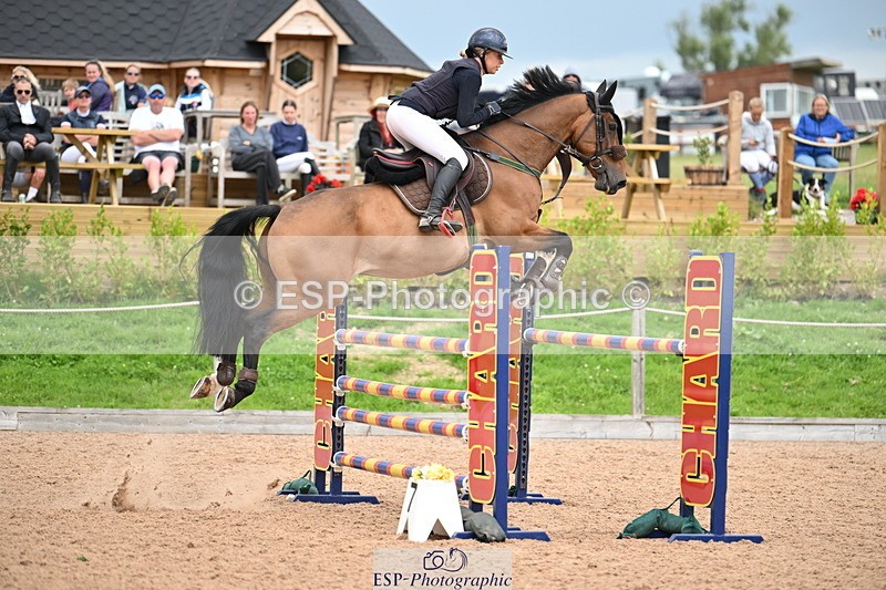 240727A-155746-06040 - Cls 16 Snr Foxhunter