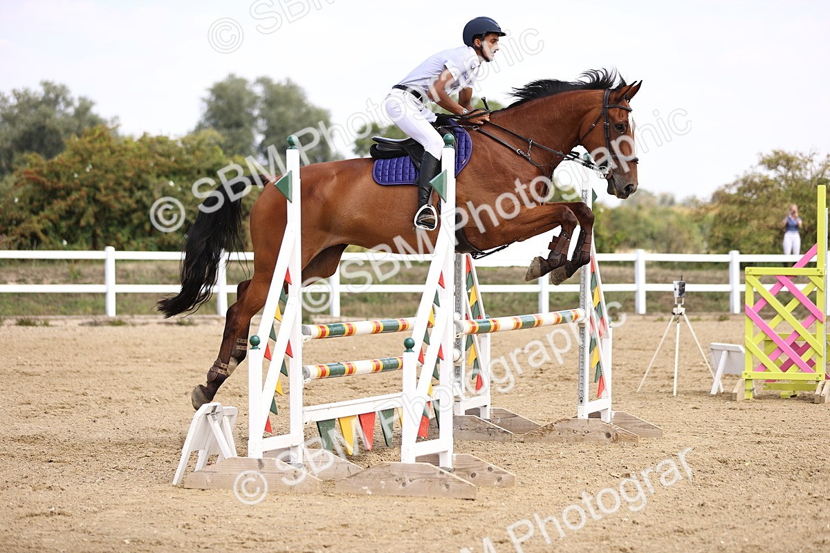 SBM_006594 - Class 11 - Senior Discovery - 1.00m