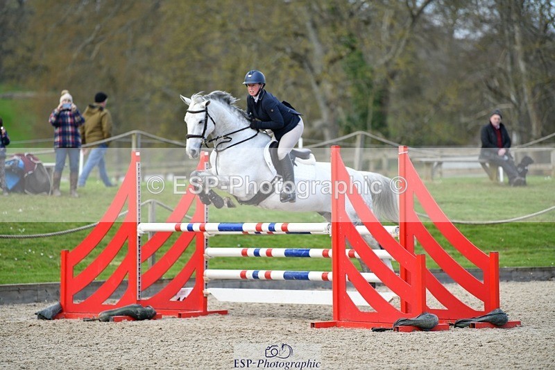 240324-123550-02599 - Cls 9 Snr 1.05m Open