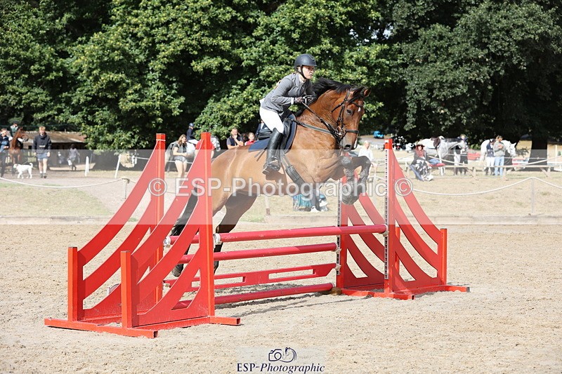 250829A-103926-01177 - Cls 7 British Novice and 90cm