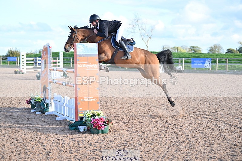 231014A-182143-06373 - Cls 21 National 1.30 & 1.40m Open