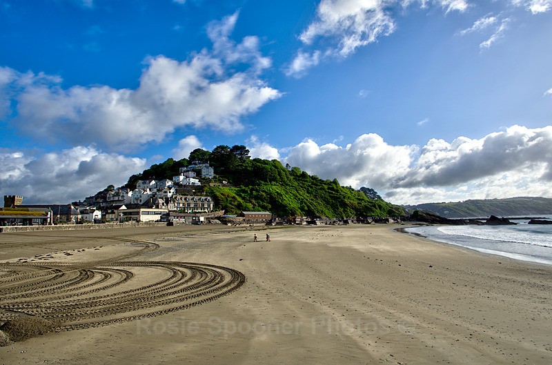 Early morning Looe Beach - Looe