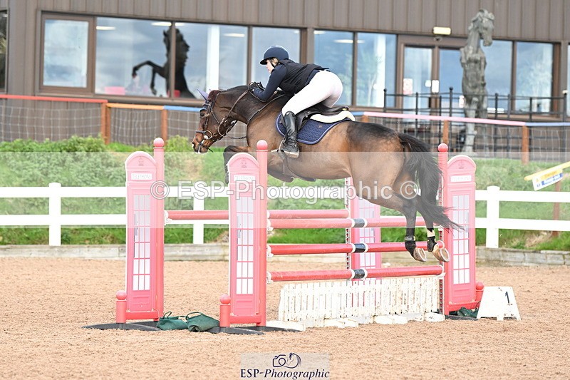 241023A-153354-01223 - Cls 5 Foxhunter and 1.20m Open