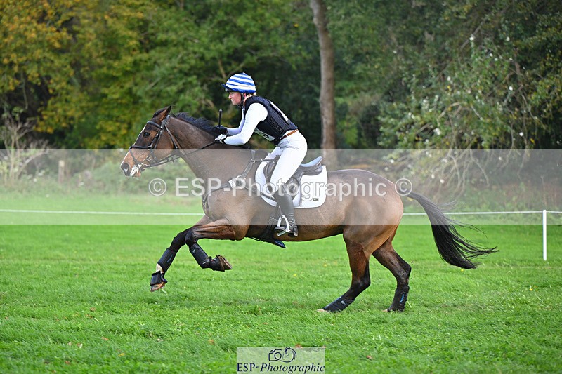 241025-124730-08317 - 109-Amber.Williams-THE.EMERALD.LILY