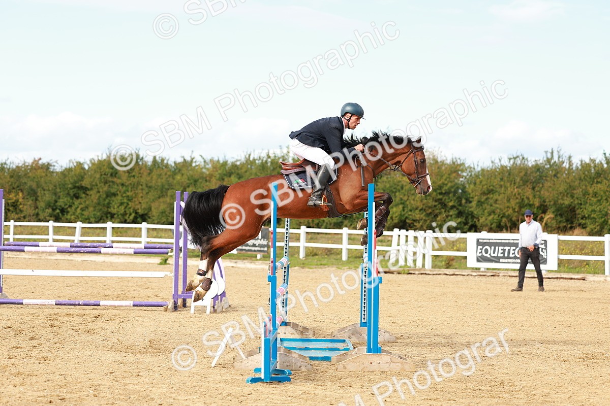 SBM_001798 - Class 4 - Senior Newcomers - 1.10m