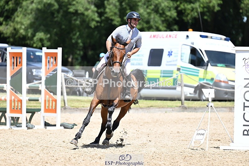 260705A-140201-20229 - Cls 52 Snr 1m 05 GP Jump Off