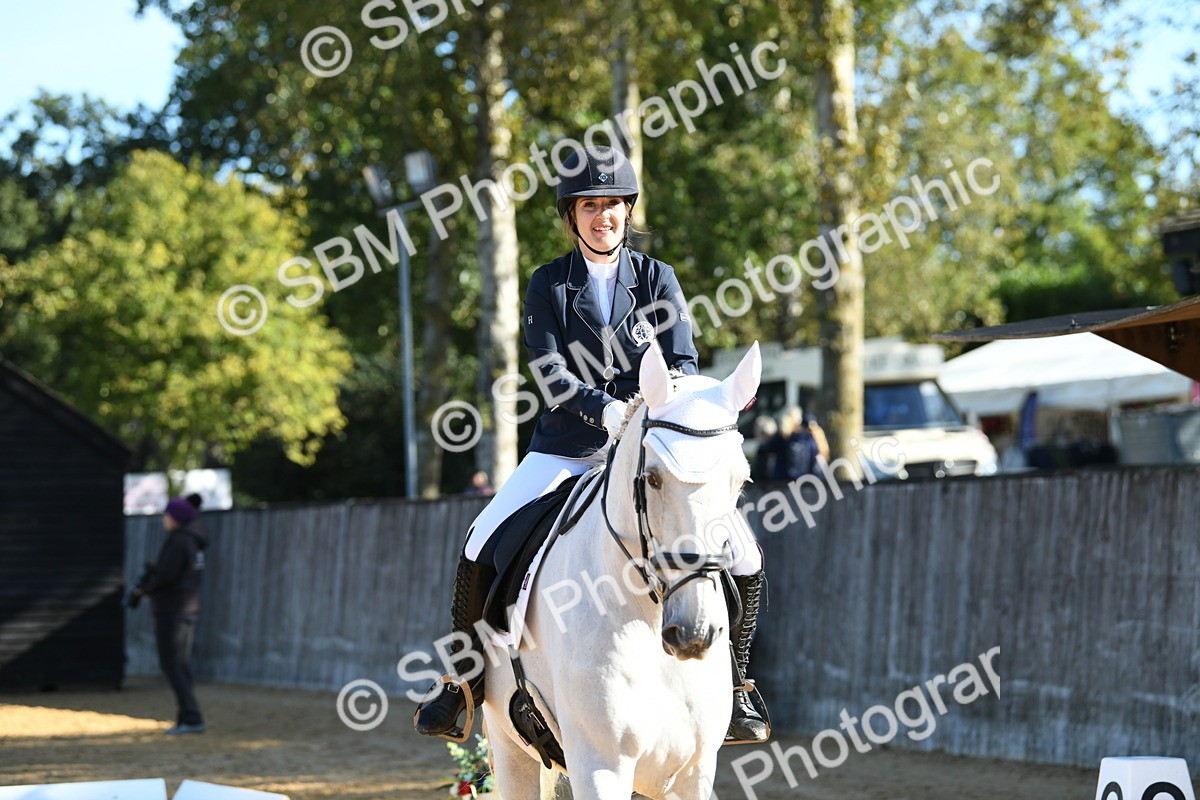 SBM_16236 - D4 - Small Tour Championship - Intro B