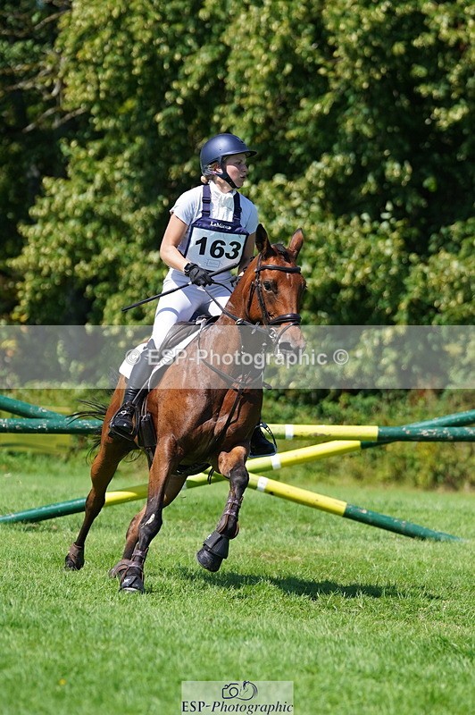 240811A-132418-03903 - 163-