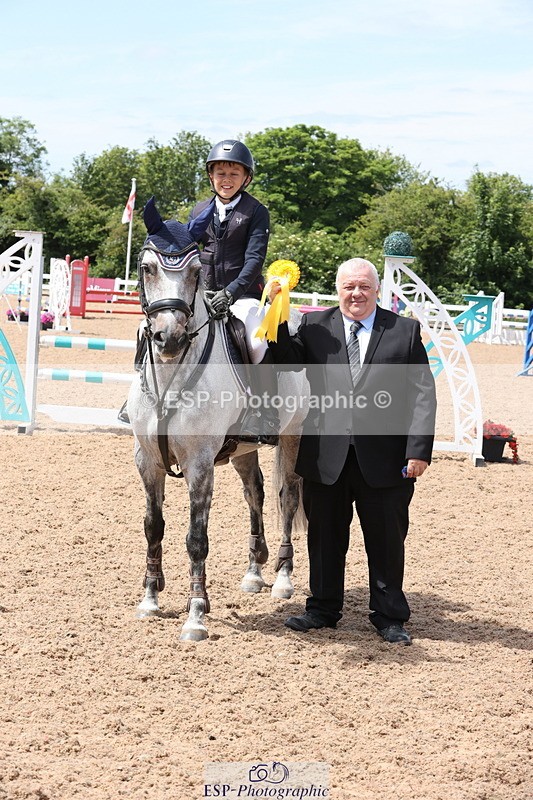 240629A-113748-04604 - Cls 17 Discovery and 90cm Open