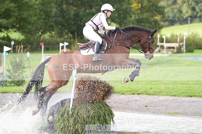 251024A-133059-11148 - B-170-Mollie.Summerland