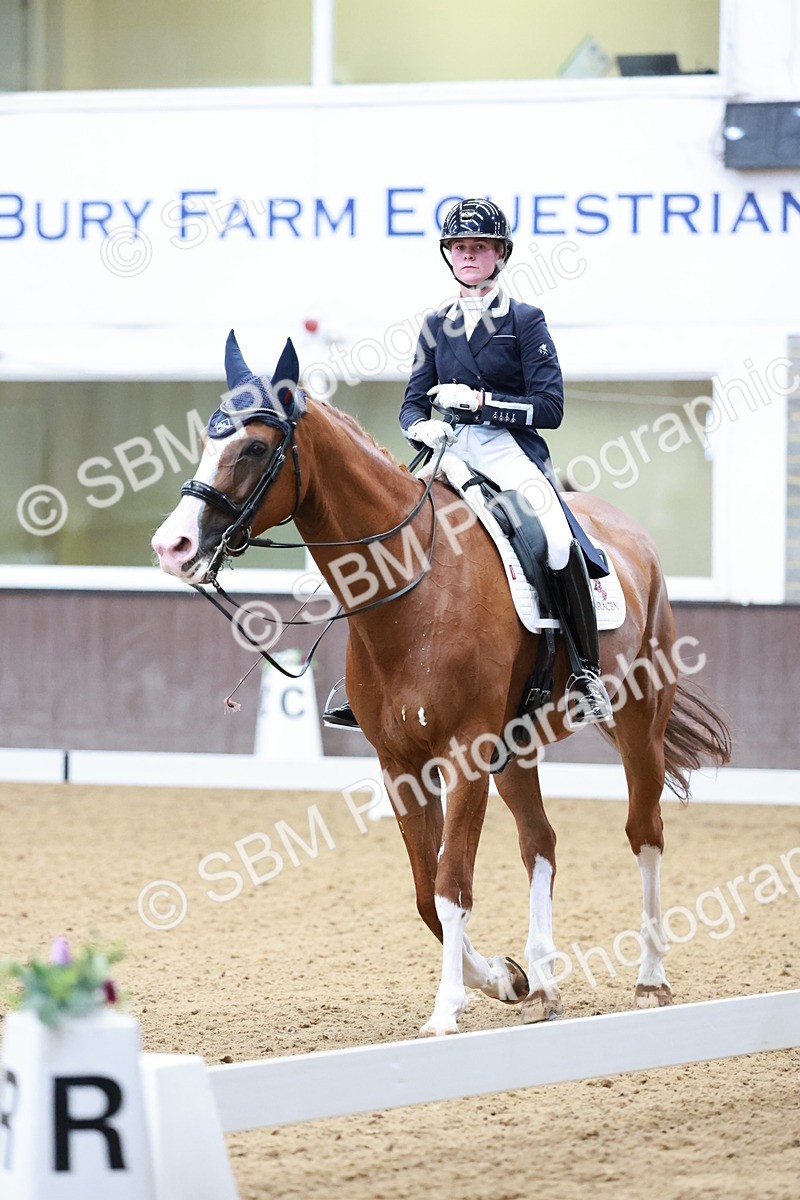 SBM_016073 - Class 5 - FEI INT II - 15.48-17.00