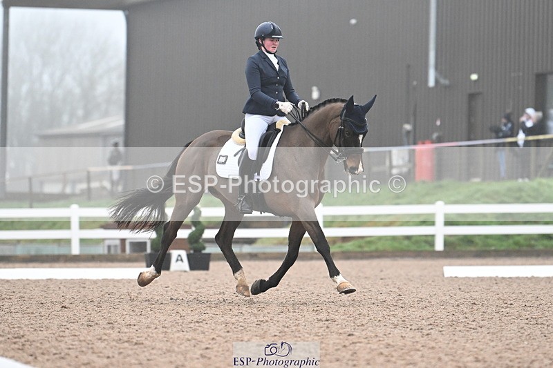 240217A-100749-00717 - 157-charlotte.smithwhite-Luciano