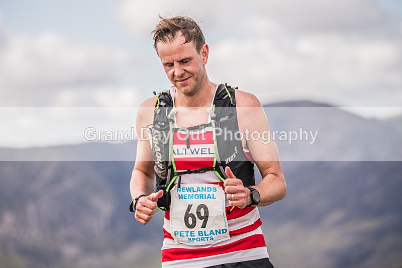 Newlands  TWA-540 - Newlands Memorial & Teenager With Altitude Fell Races Saturday 20th April 2024
