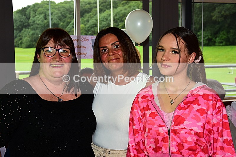 COU-010 - Courtney's 21st