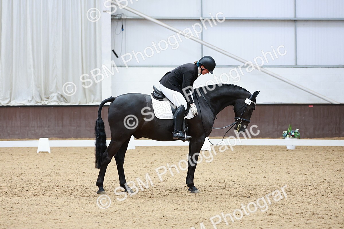 SBM_009938 - Class 6b - Novice 6 - 12.40-13.43