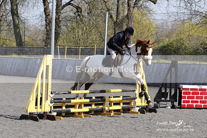 _EST1096 - Bourne Valley Riding Club Winter Showjumping 27/03/22