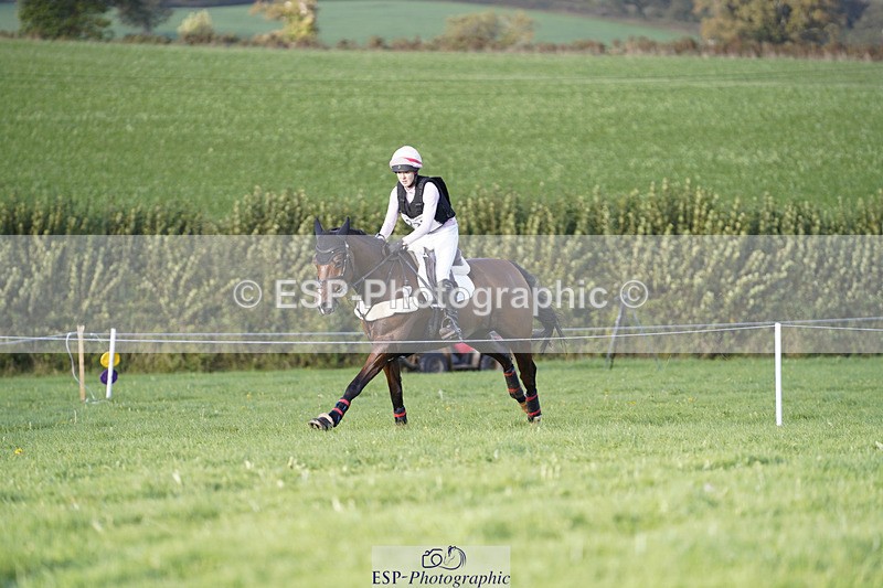 241025-153752-10487 - 227-Clementine.Crosthwaite.Eyre-LYJADOR